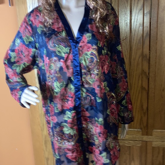 Victorias Secret vtg nightshirt - Picture 1 of 12